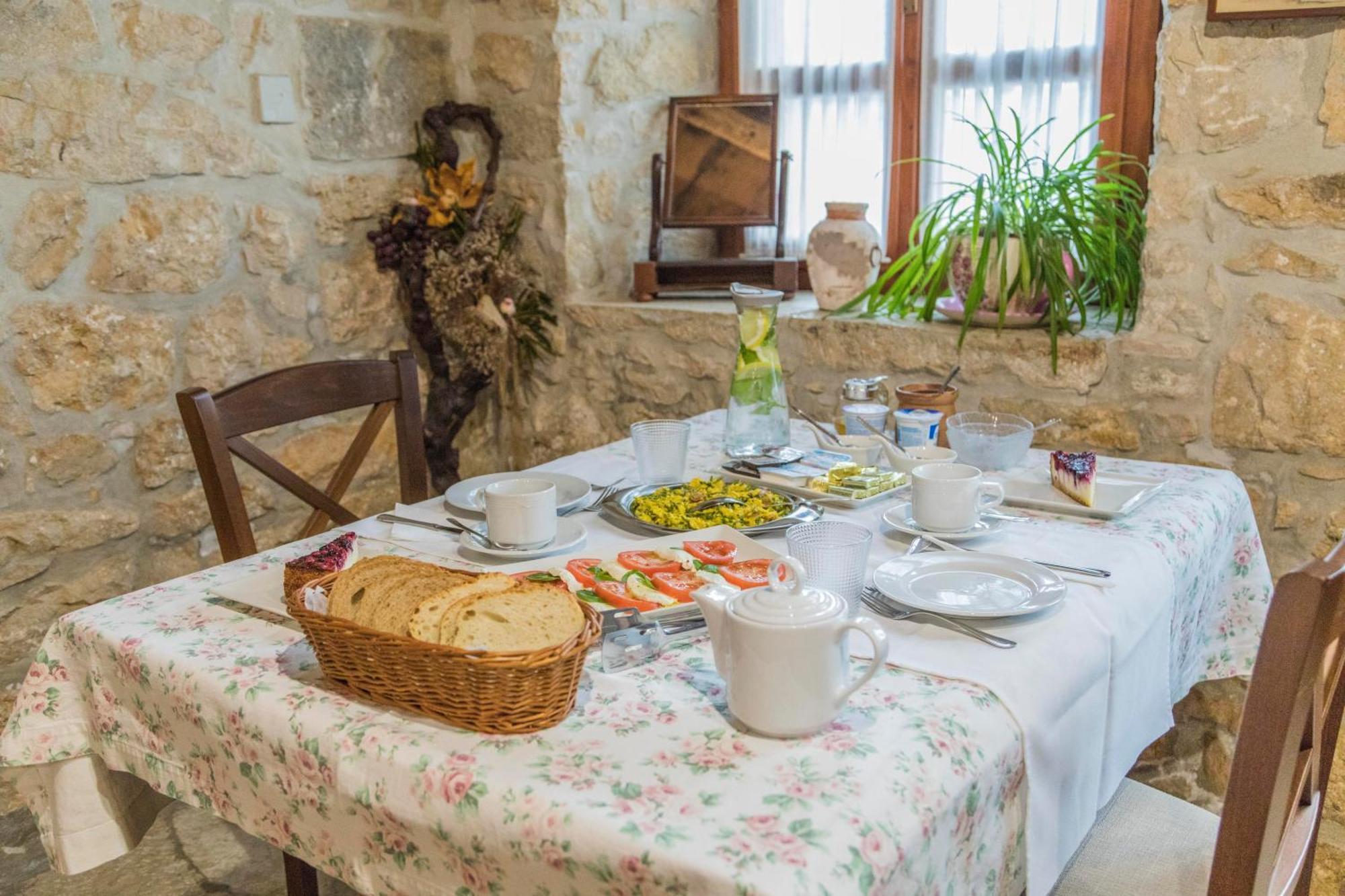 Rural Apartments Ritossa Vizinada Экстерьер фото