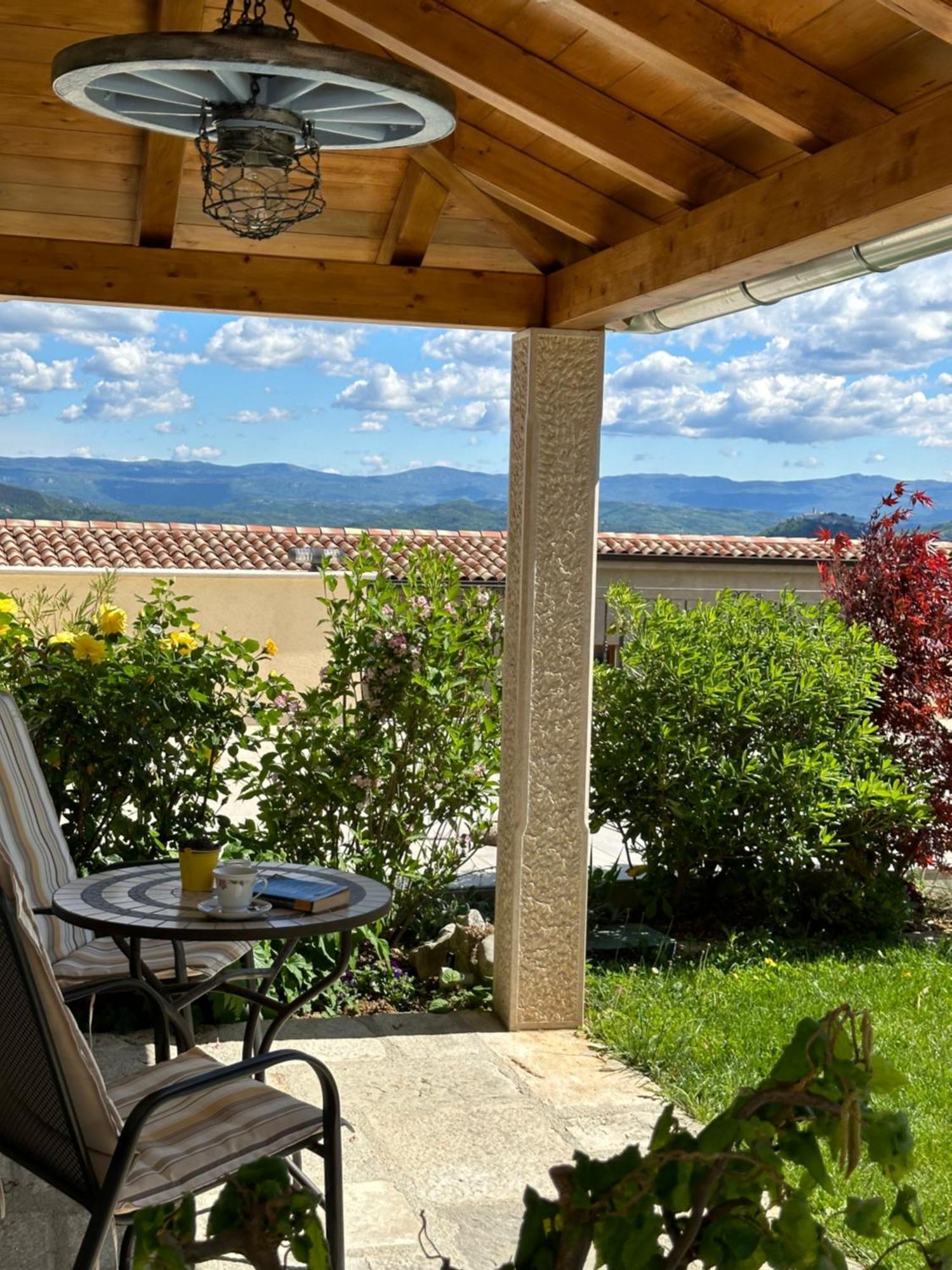 Rural Apartments Ritossa Vizinada Экстерьер фото